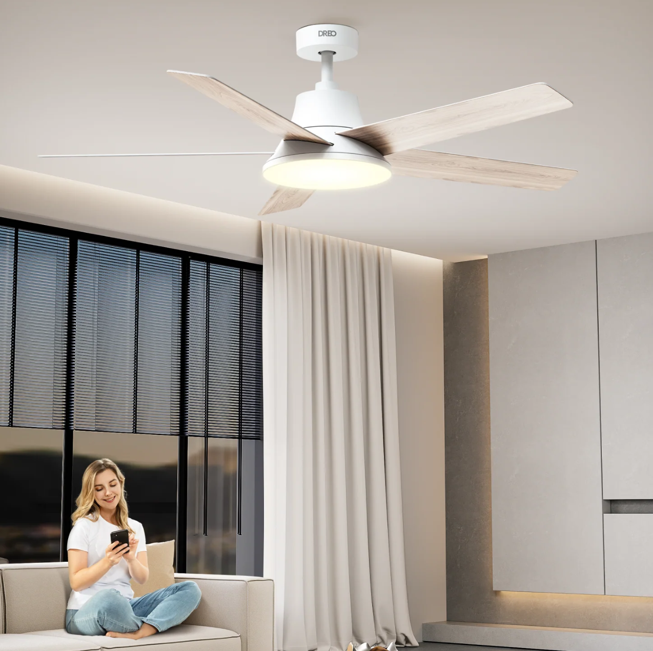 What Direction Should a Ceiling Fan Go in the Summer?